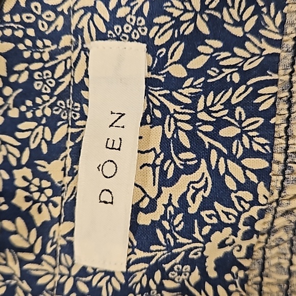 💕DOEN💕 O'Keeffe Top ~ Cream Blue Prancing Fawn Print Medium NWOT - Picture 12 of 14